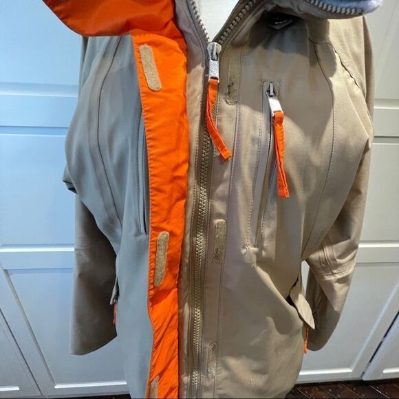 Rossignol JC De Castelbajac Women's Size M Ski Jacket Tan Mock Neck Pockets - Picture 11 of 16